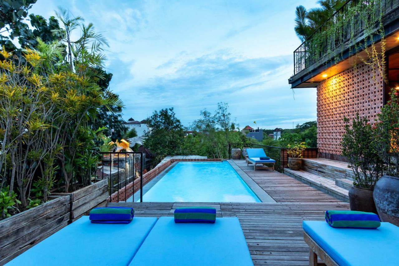 Ruang Tekuni Apartman Legian Kültér fotó